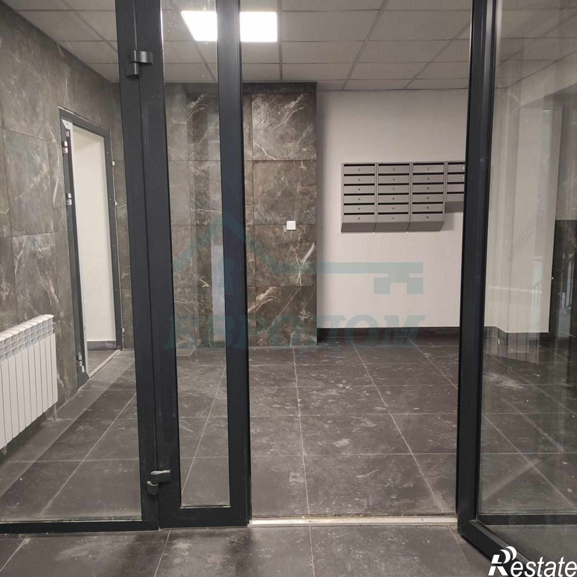 Купить квартиру за 4 801 160 рублей на Затонского,105/2