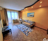 2-комн, 50кв м, этаж 3/5 Озерный б-р, 12