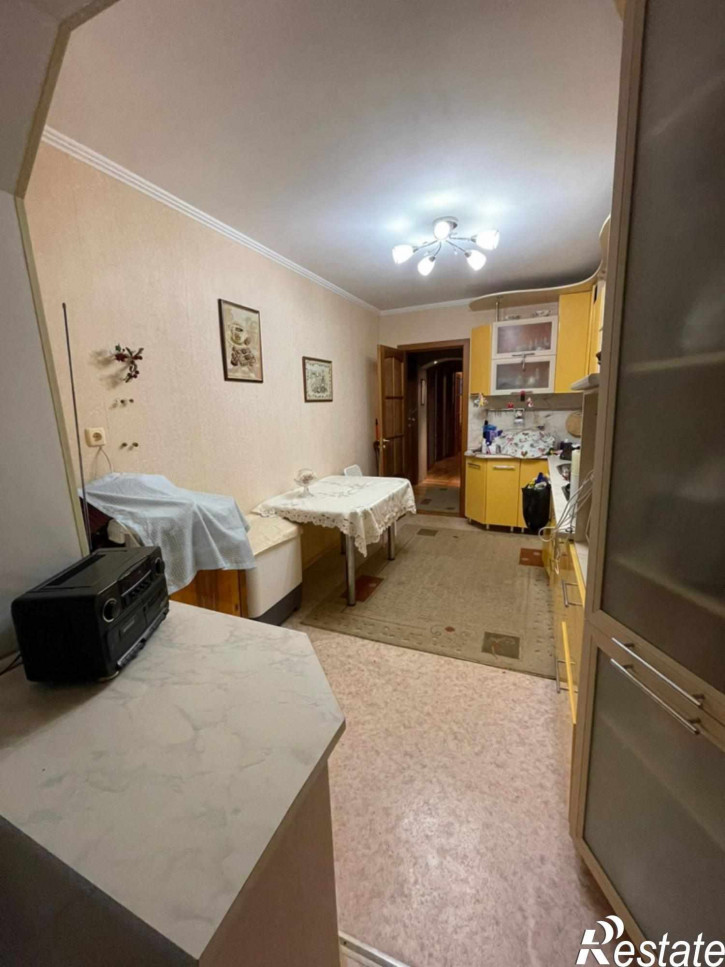3-комн квартира 1-я Набережная ул, 32