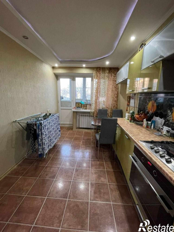 3-комн квартира Малиновского пер, 9