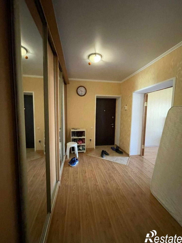 2-комн квартира Тенистая ул, 18