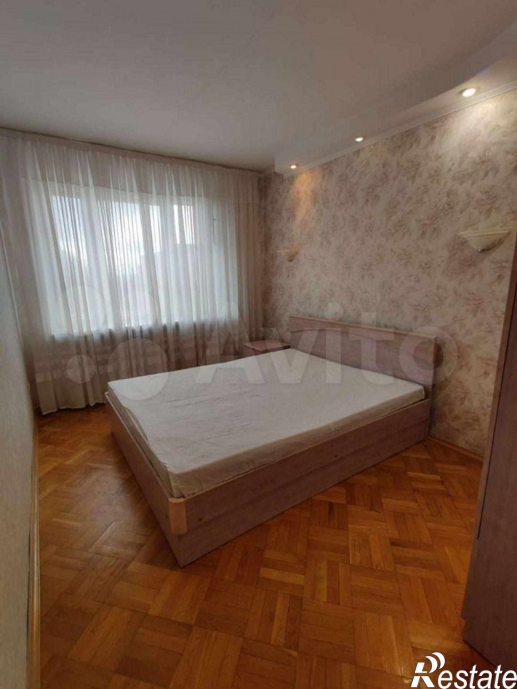3-комн квартира Доваторцев ул, 34А
