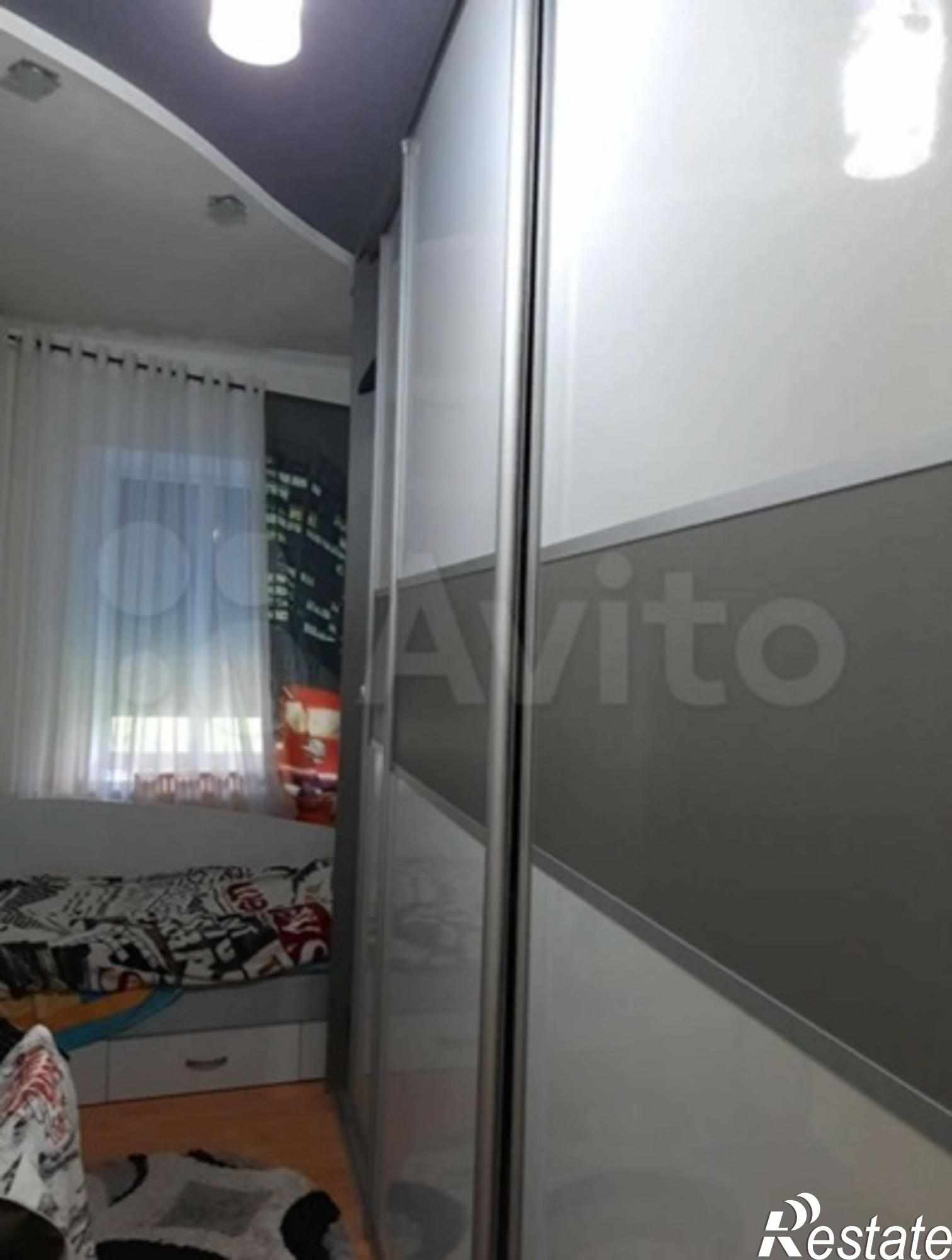 Купить дачу, дом, коттедж за 15 000 000 рублей на Революционная улица, 789