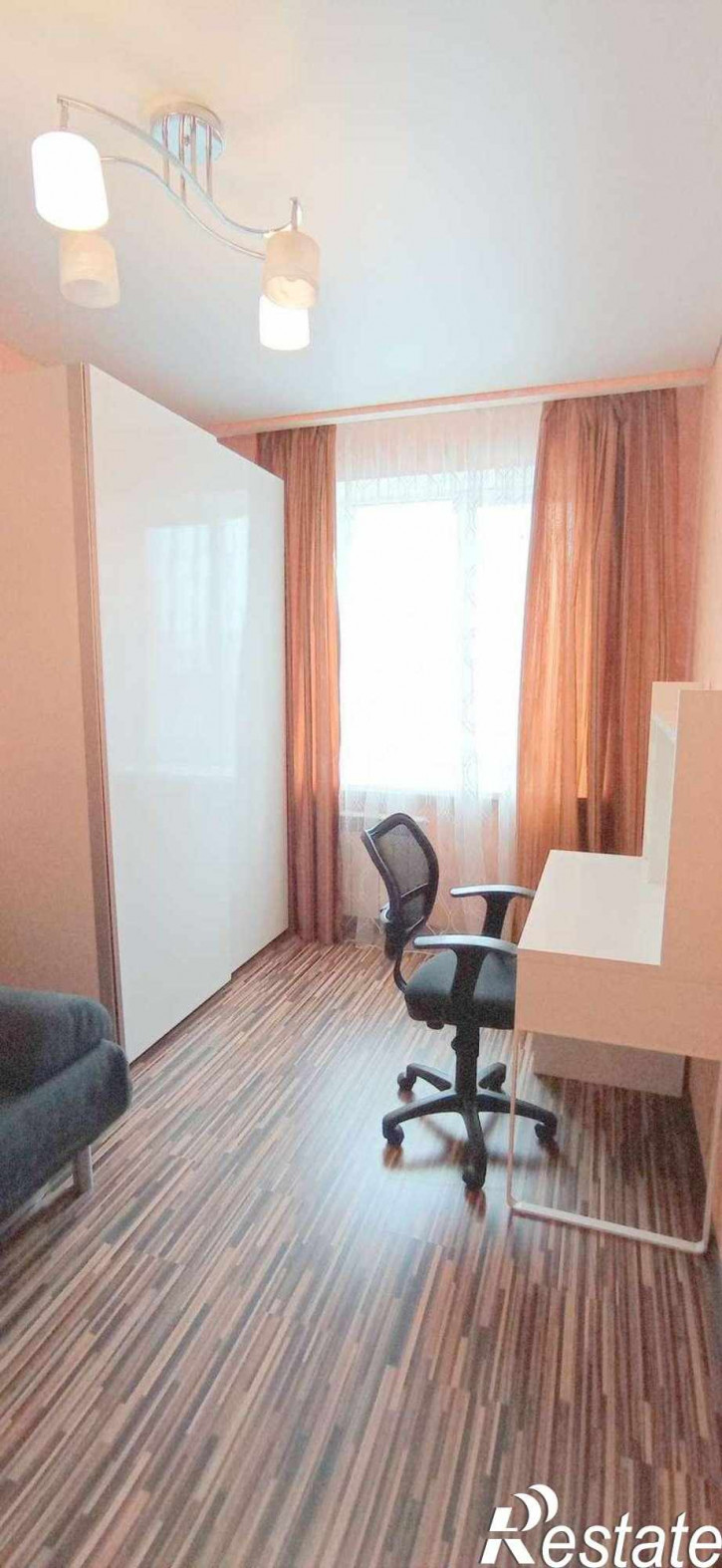 3-комн квартира Буянова улица, 100