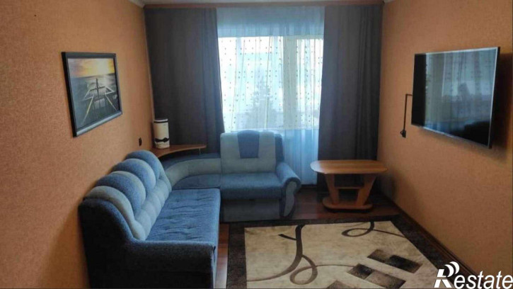 2-комн квартира Мориса Тореза улица, 17а