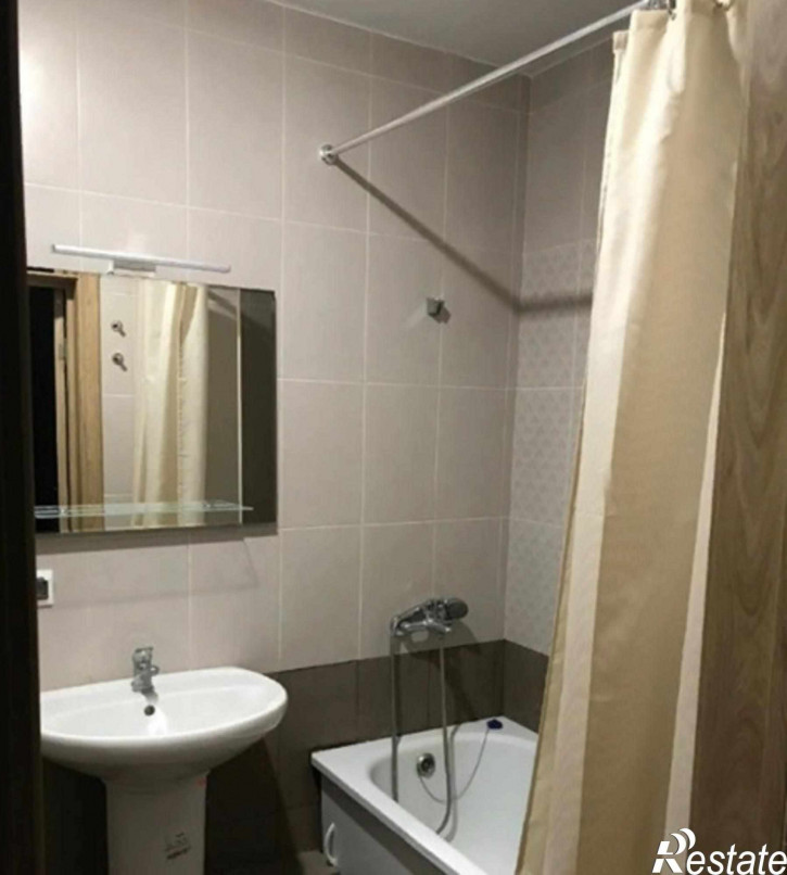 2-комн квартира Крупской улица, 101