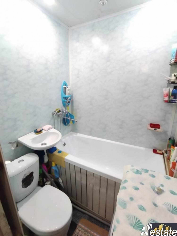 2-комн квартира Красивая ул.