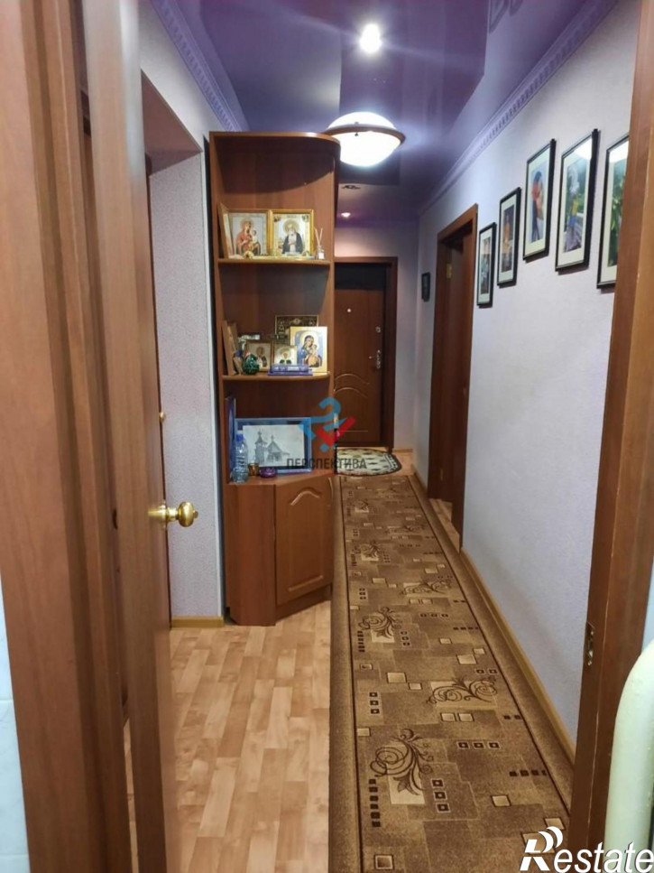 4-комн квартира улица Антонова, 15