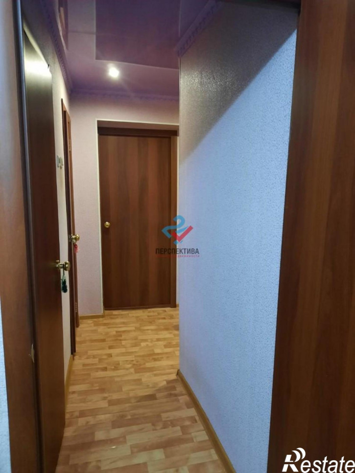 4-комн квартира улица Антонова, 15