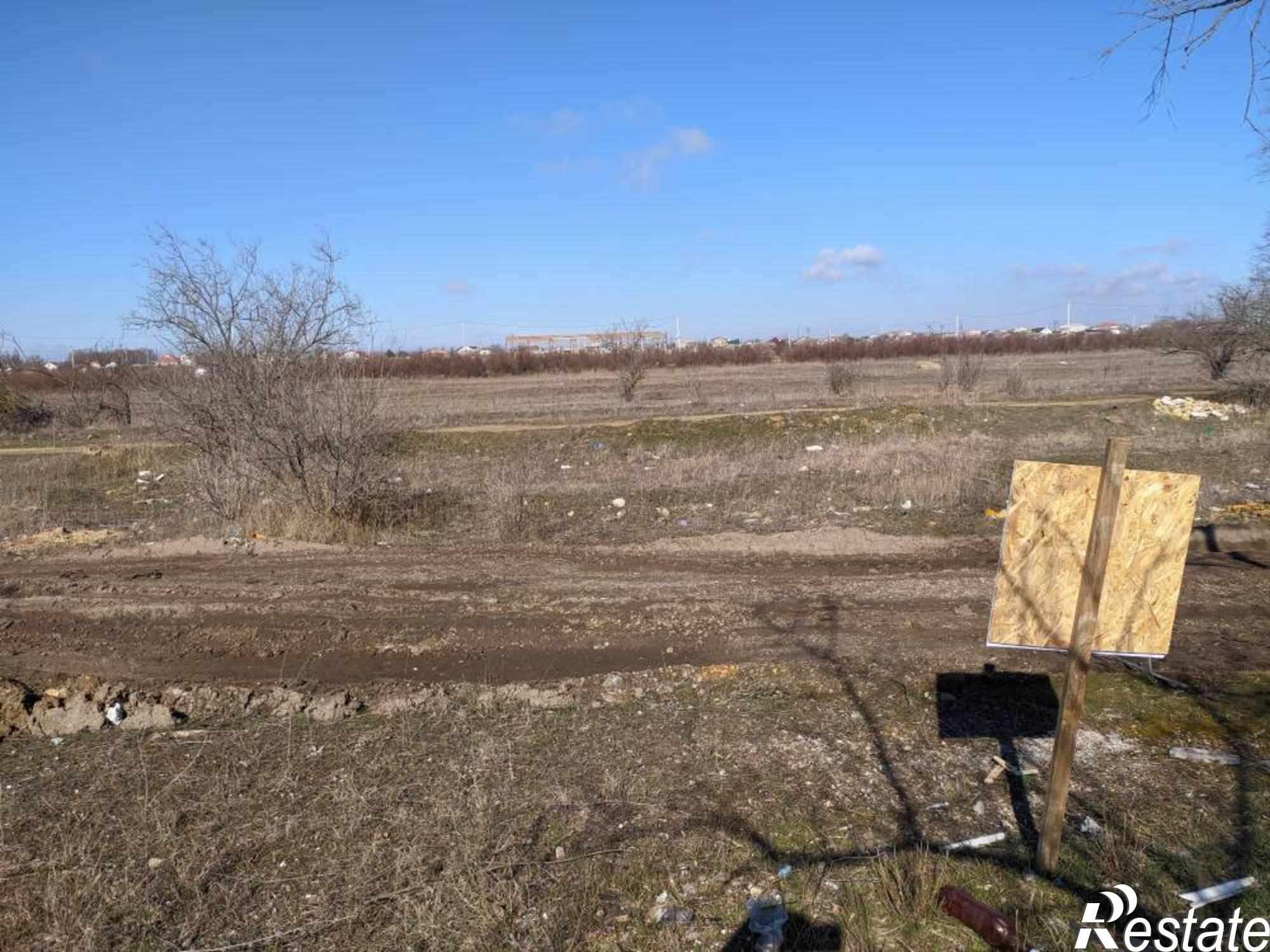 Купить землю, земельный участок за 2 700 000 рублей на Крымская ул.