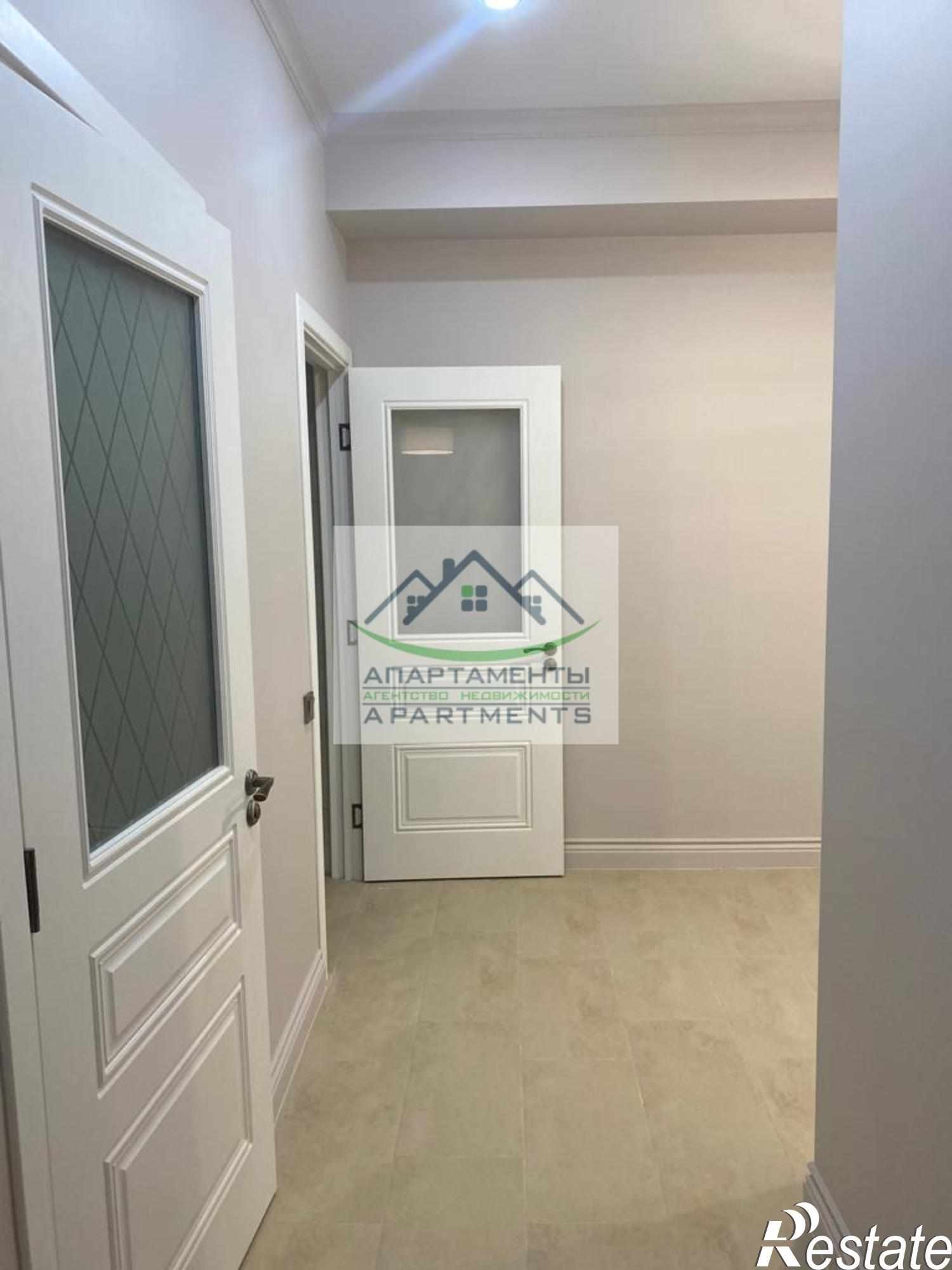 Купить квартиру за 10 300 000 рублей на Адмиральского ул, 1а