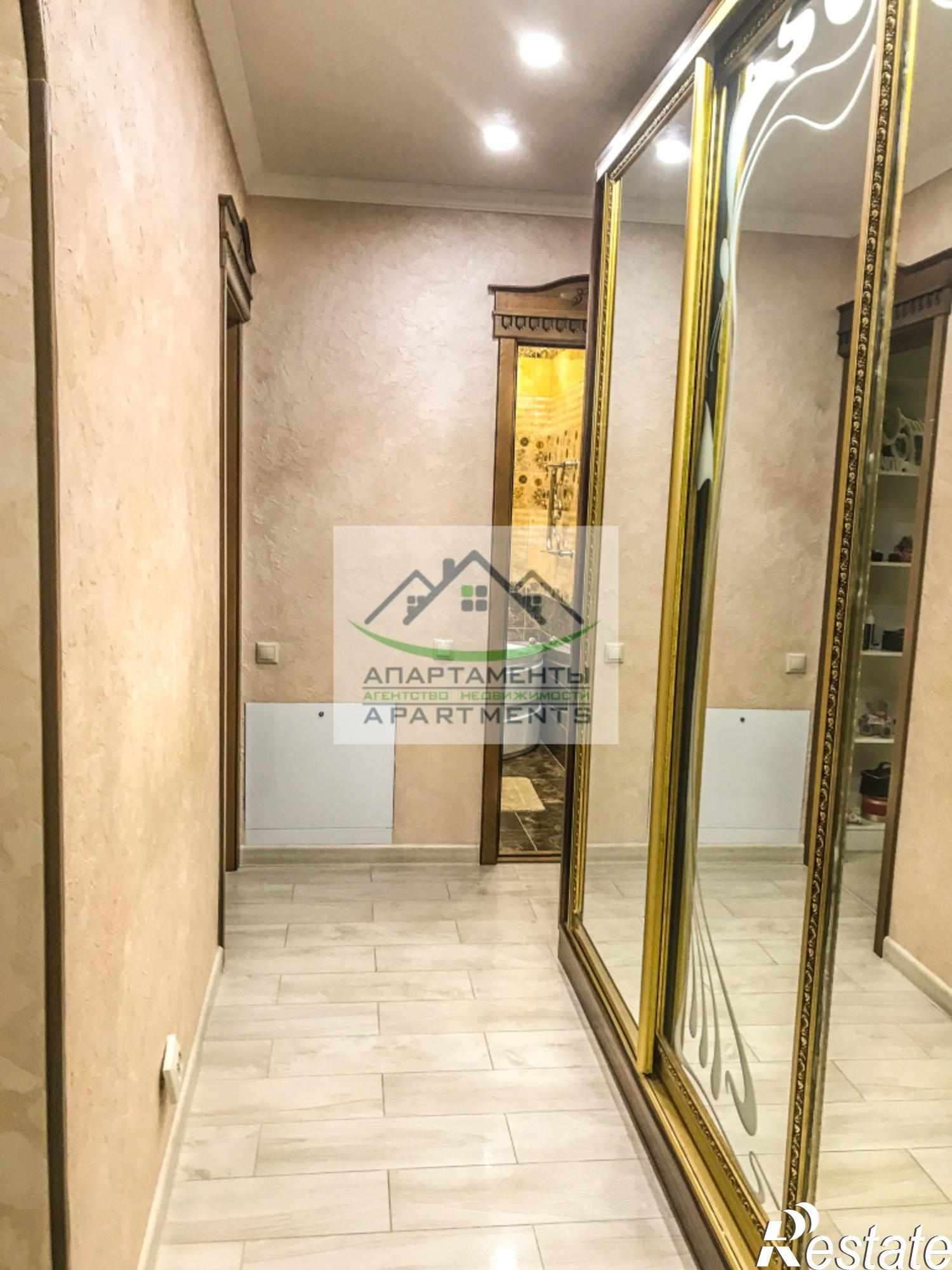 Купить квартиру за 8 300 000 рублей на Калинина пр-кт, 5а
