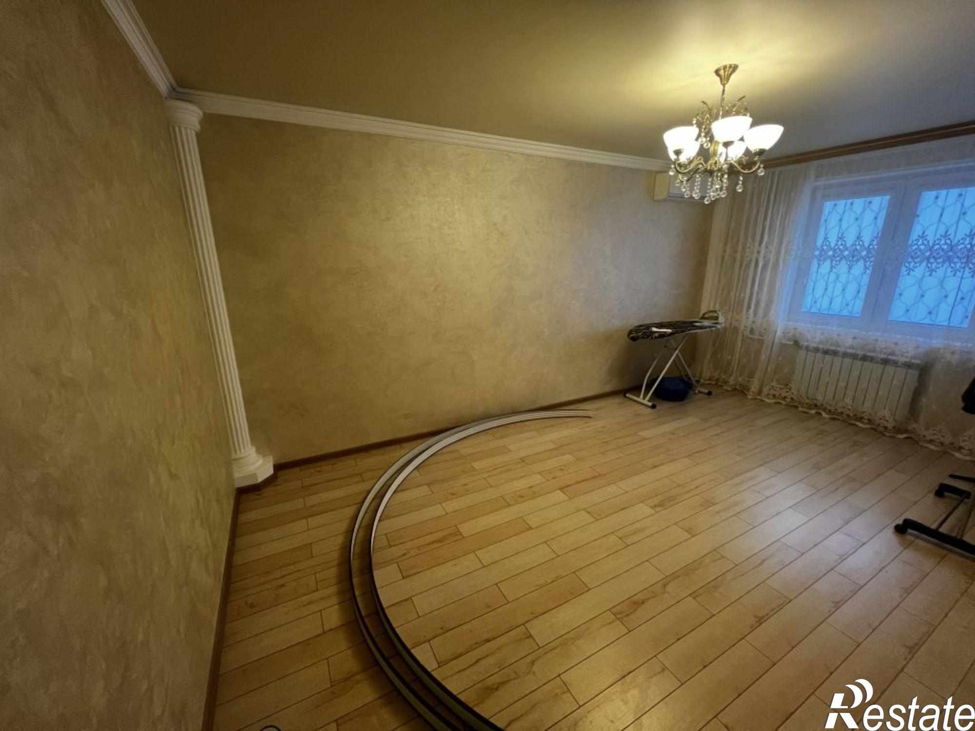 Купить квартиру за 8 900 000 рублей на Крайнего ул, 4