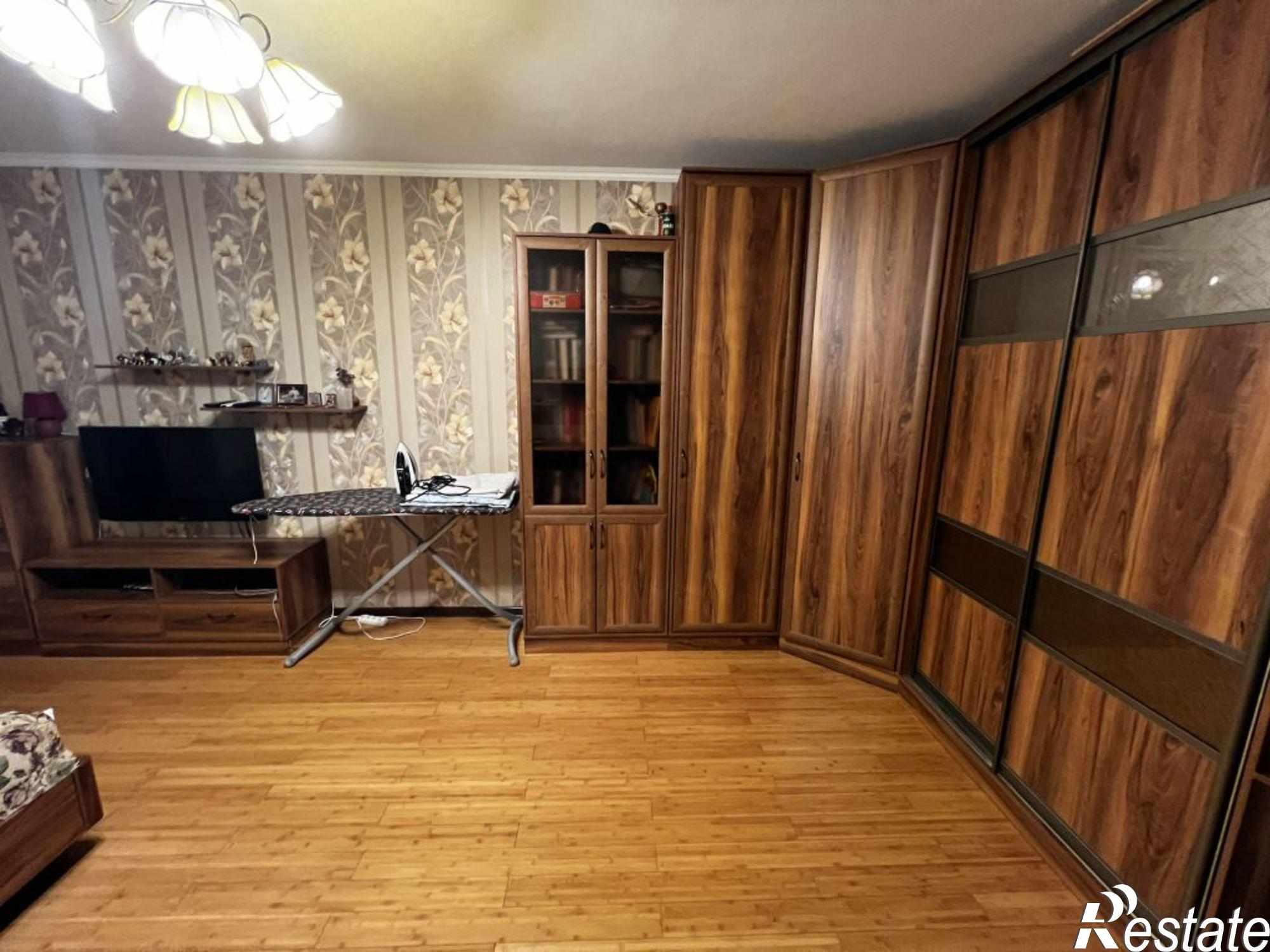 Купить квартиру за 8 150 000 рублей на Нежнова ул, 21к3