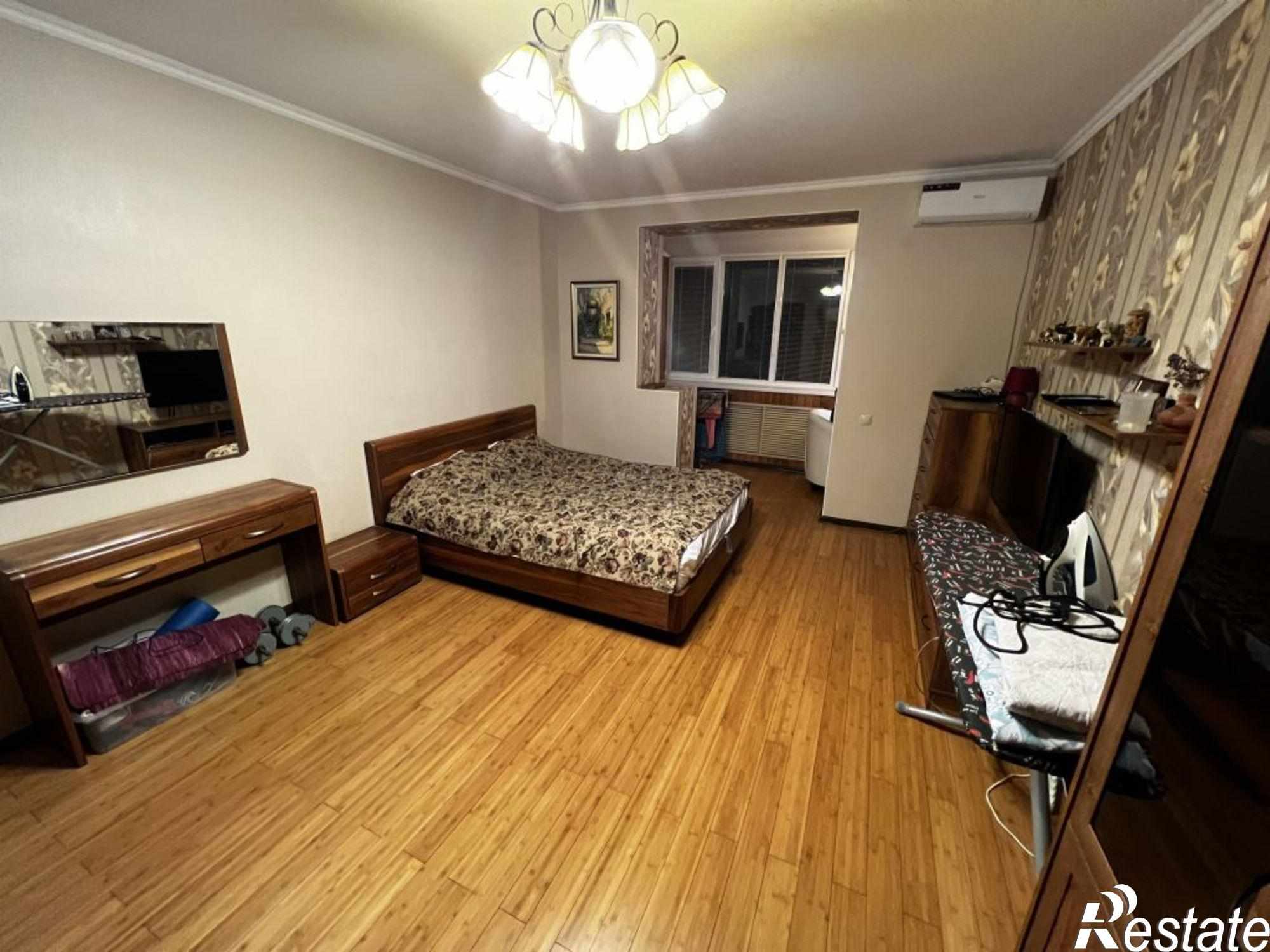 Купить квартиру за 8 150 000 рублей на Нежнова ул, 21к3