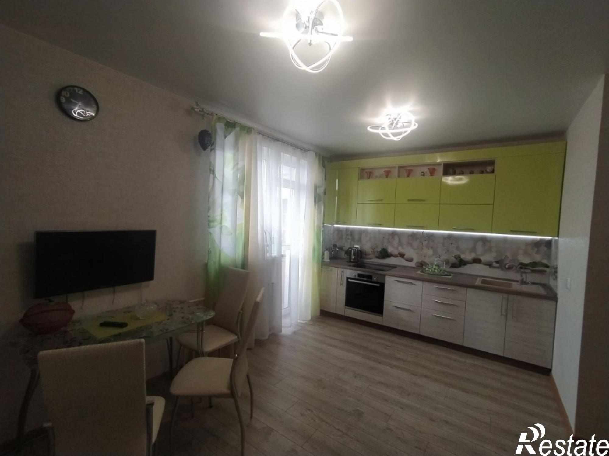 Купить квартиру за 3 700 000 рублей на Ждановский
