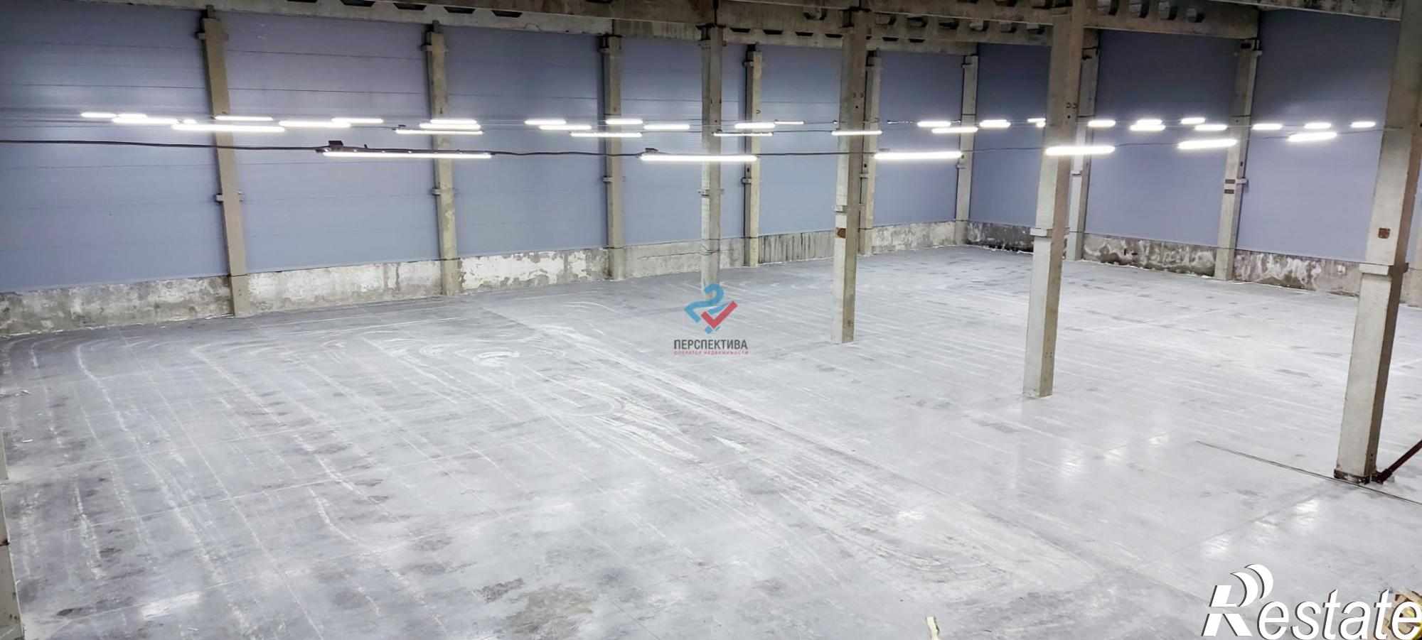 Сдать складское помещение за 250 000 рублей на улица Гагарина, 1