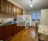 3-комн, 74кв м, этаж 4/5 Кочубея ул, 23