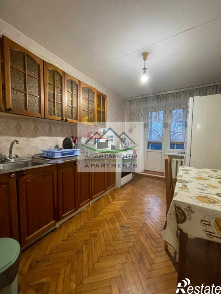 3-комн квартира Кочубея ул, 23