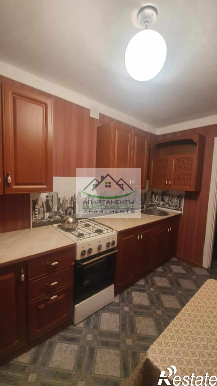 2-комн квартира Нежнова ул, 50