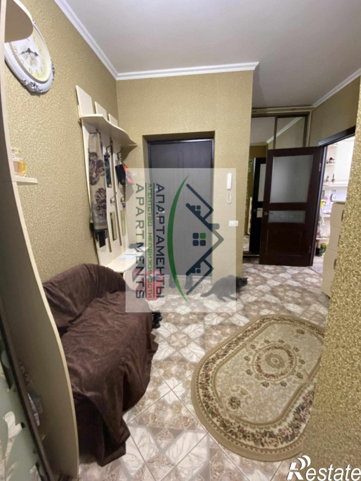 4-комн квартира Орджоникидзе ул, 84к2