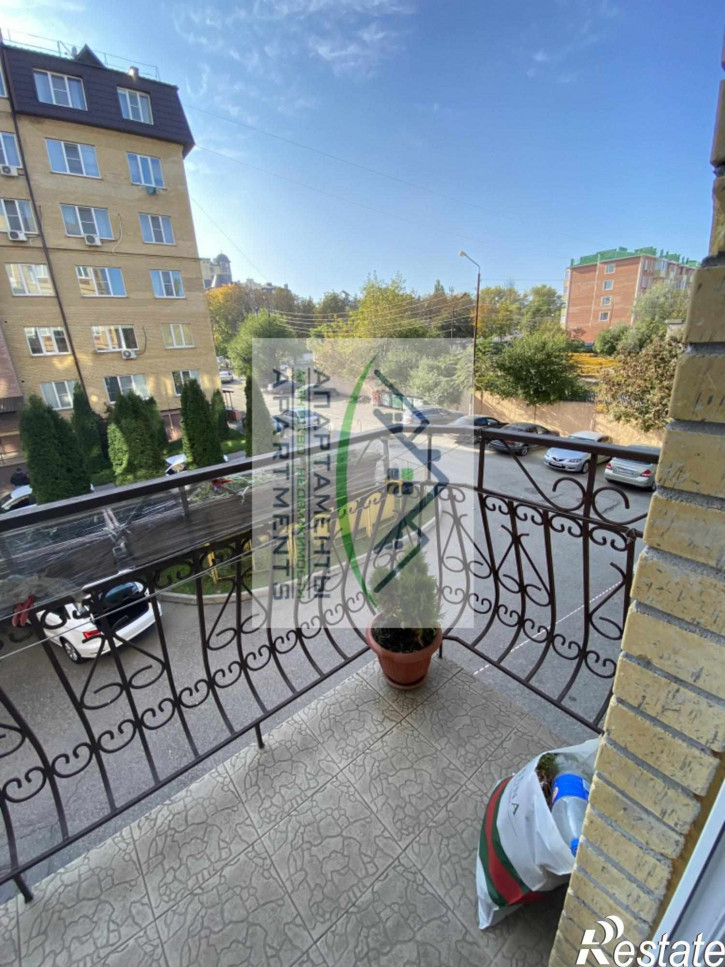4-комн квартира Орджоникидзе ул, 84к2