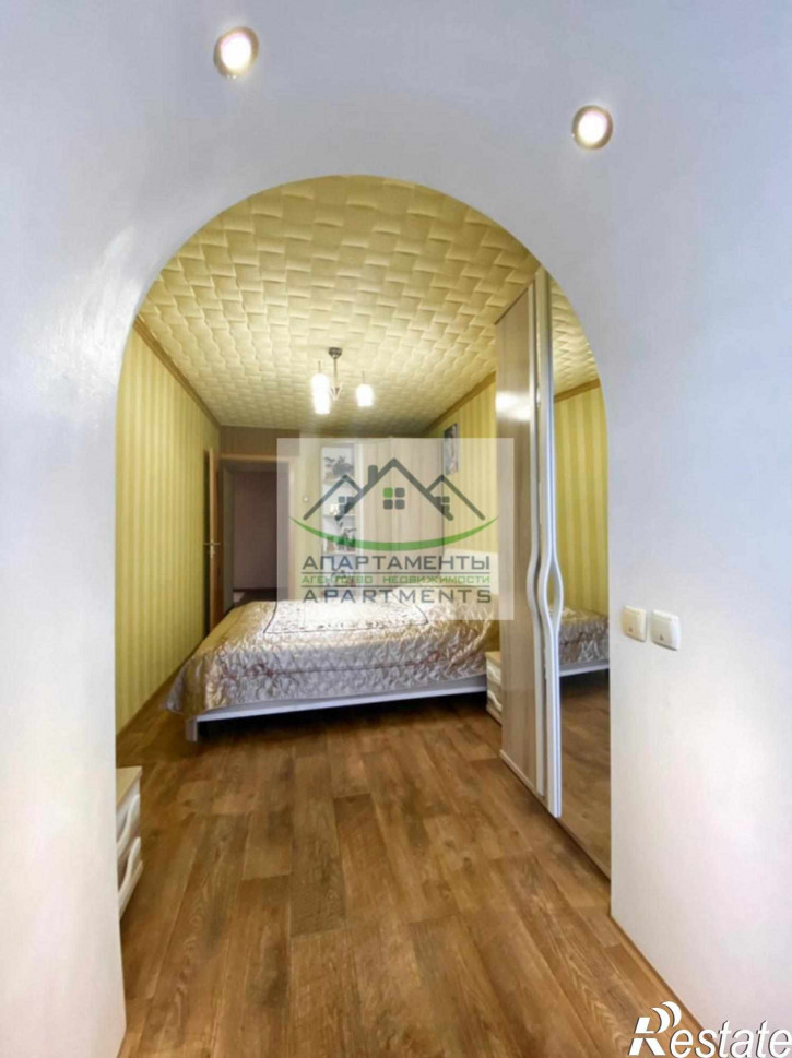 2-комн квартира Нежнова ул, 50