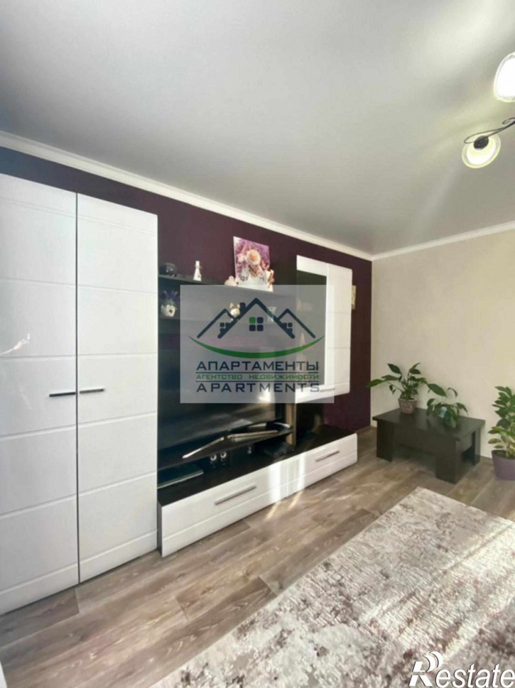 2-комн квартира Нежнова ул, 50