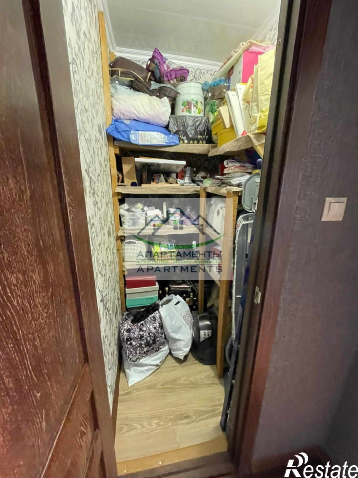 4-комн квартира Павла Шеина ул, 32
