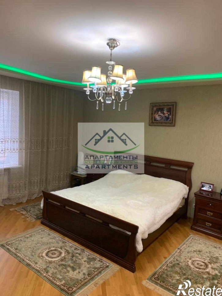 3-комн квартира 200 лет КМВ ул, 1