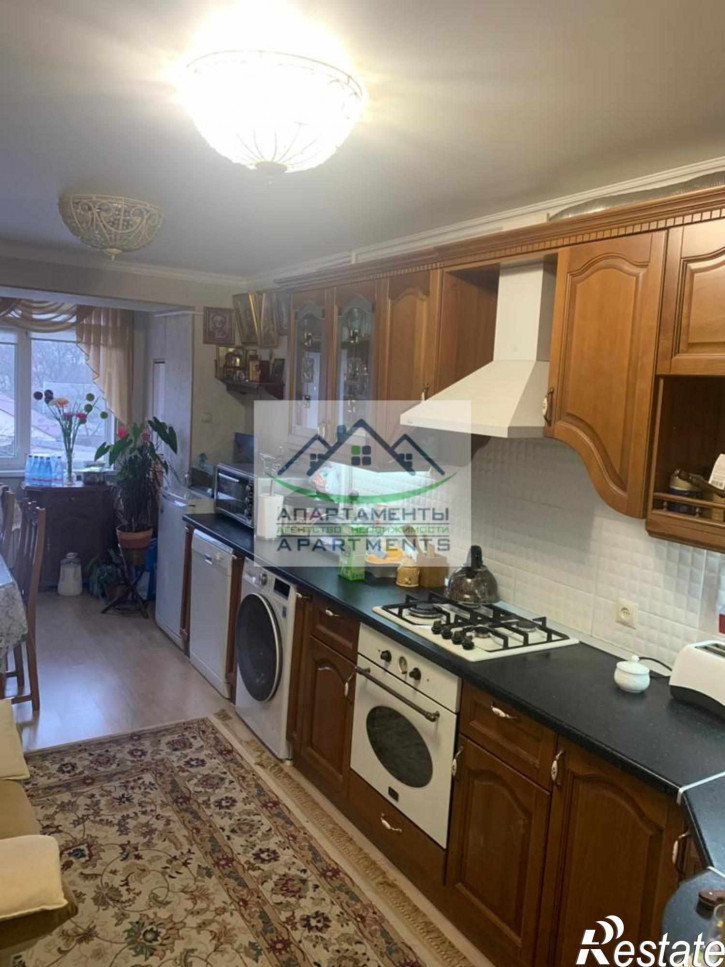 2-комн квартира Орджоникидзе ул, 67а