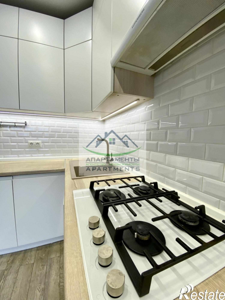 2-комн квартира Оранжерейная ул, 17