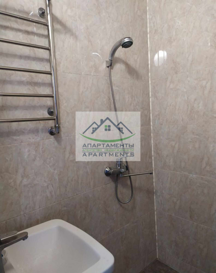 3-комн квартира Калинина пр-кт, 2к1
