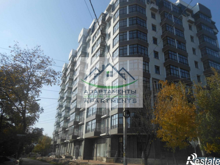 2-комн квартира Крайнего ул, 74