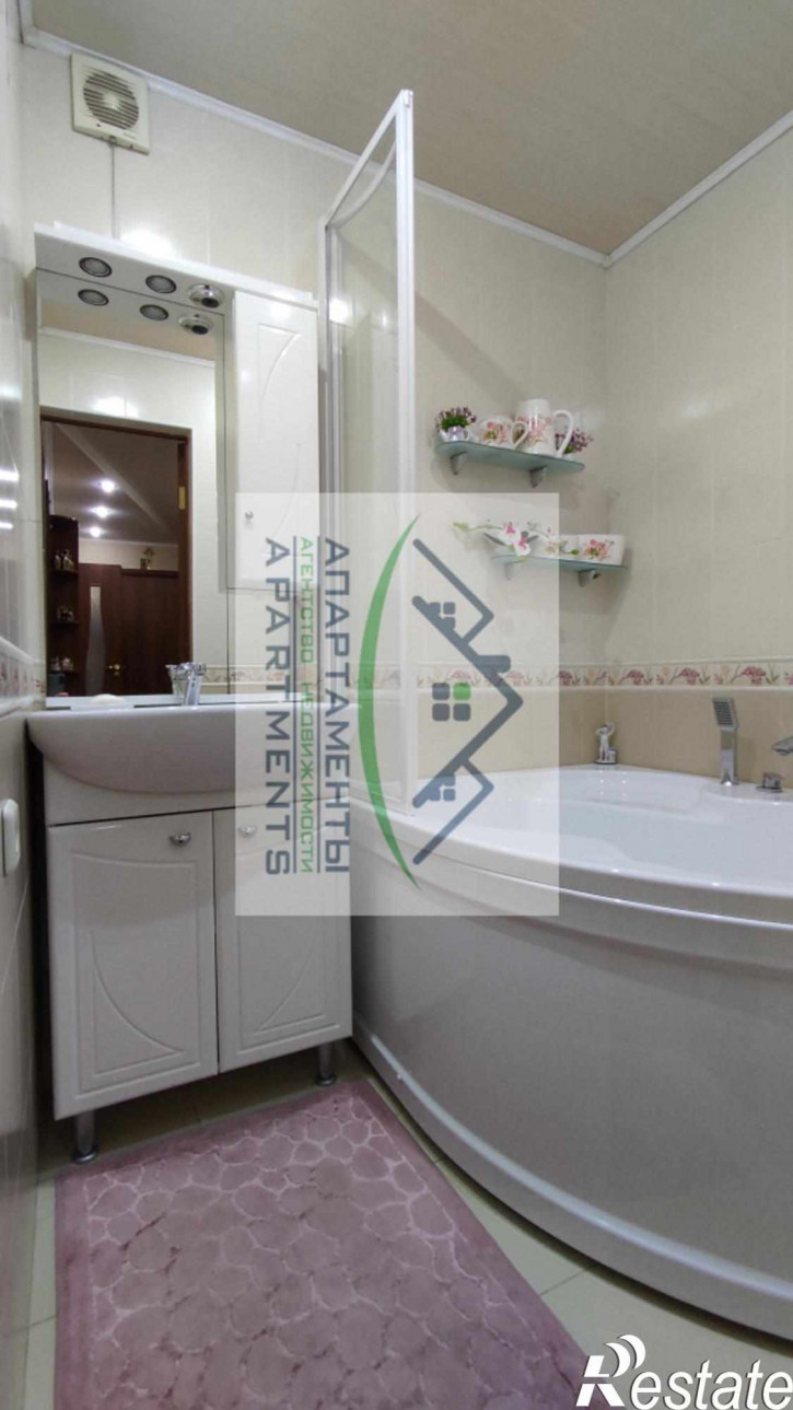 3-комн квартира Кутейникова ул, 27