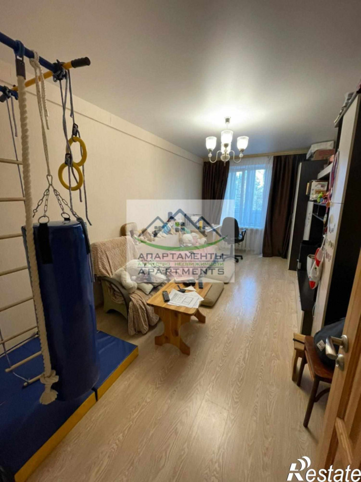 2-комн квартира Никольская ул, 16