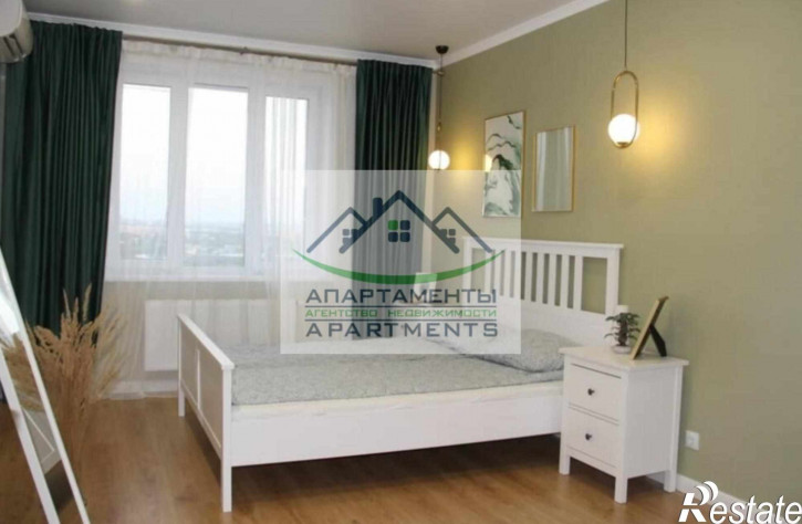 3-комн квартира Пирогова ул, 17к3