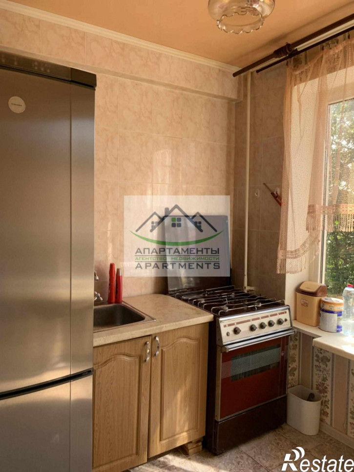 2-комн квартира Украинская ул, 64