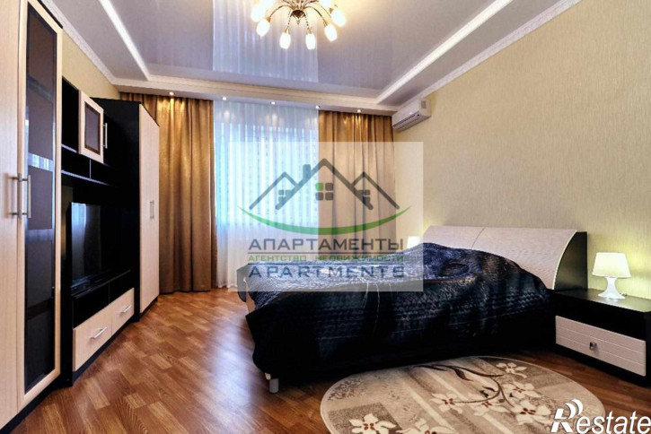 2-комн квартира Адмиральского ул, 8