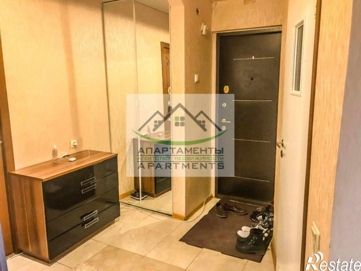3-комн квартира Калинина пр-кт, 2к2