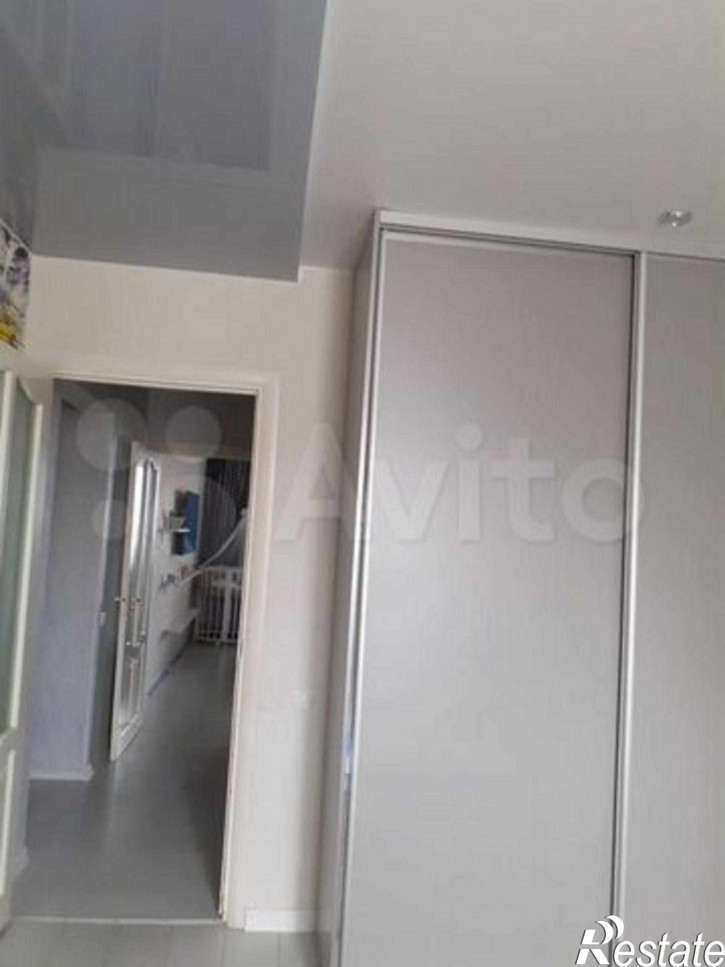 3-комн квартира Бруснева ул, 12