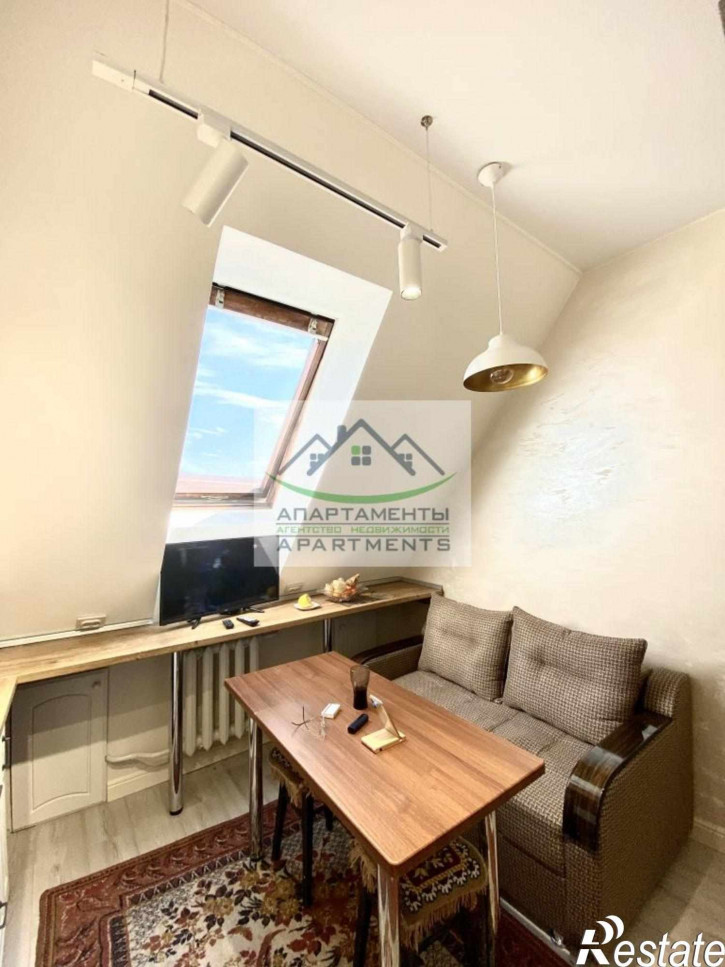 2-комн квартира Калинина пр-кт, 42В
