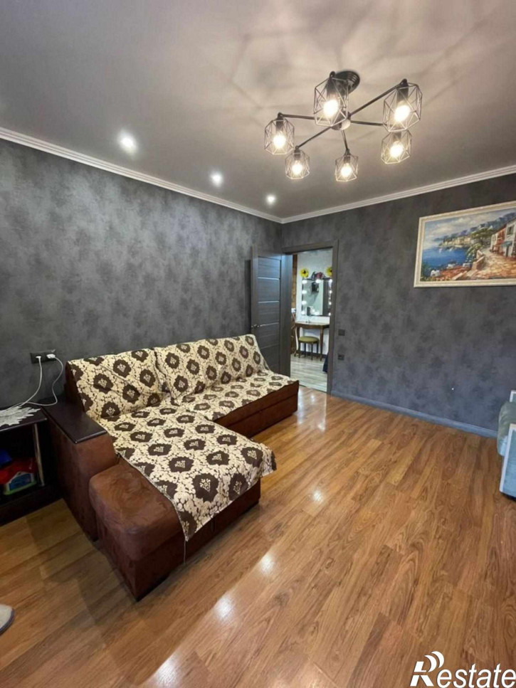 2-комн квартира Сергеева ул, 4