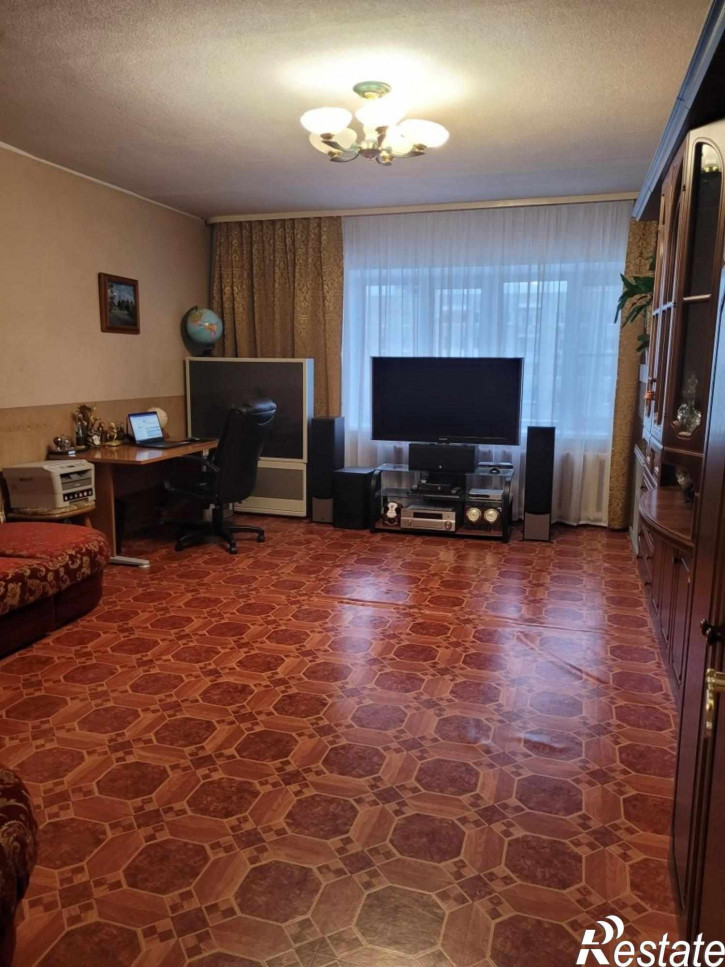 3-комн квартира Ленинский район