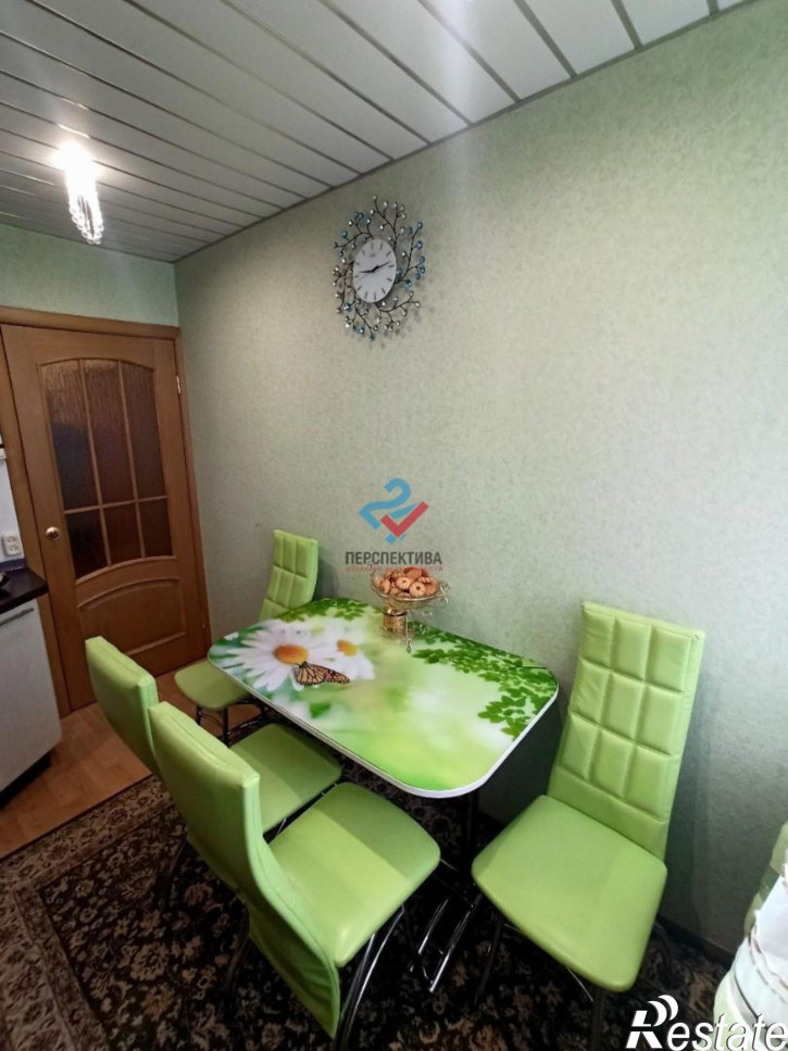 2-комн квартира проспект Строителей, 67