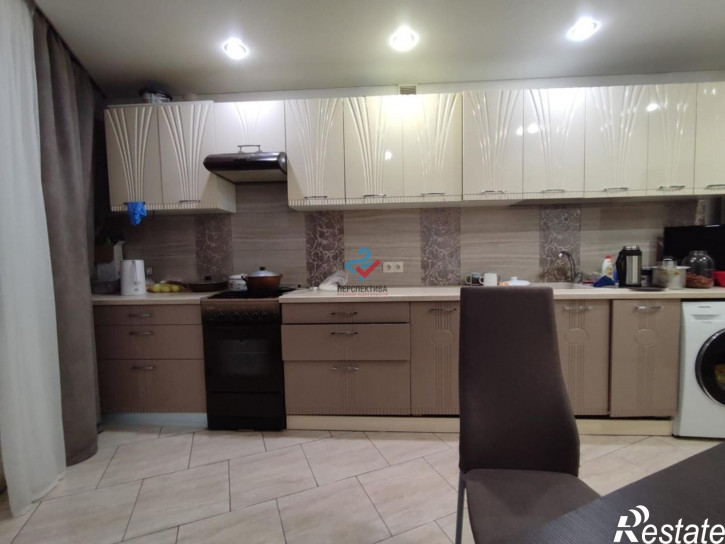 3-комн квартира Коммунистическая улица, 40А
