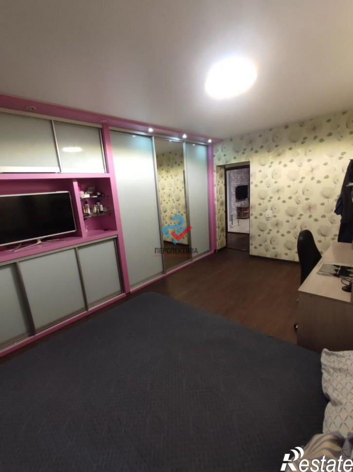 3-комн квартира Коммунистическая улица, 40А