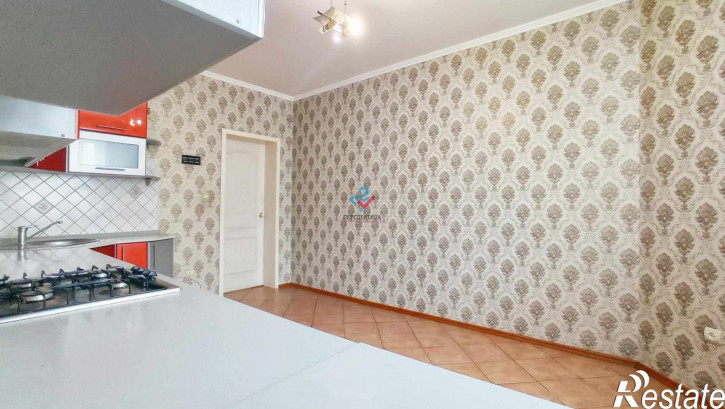 3-комн квартира проспект Строителей, 2А