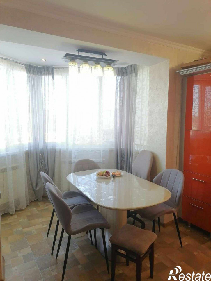 3-комн квартира улица 78-й Гвардейской Дивизии, 3