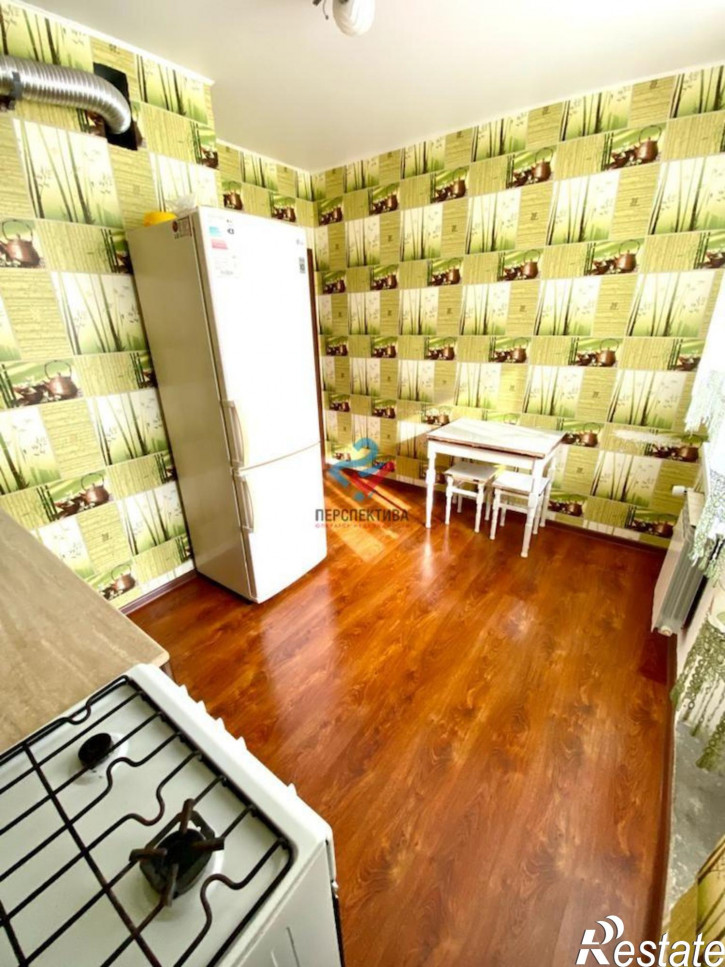 2-комн квартира улица Антонова, 76